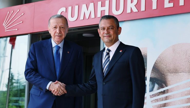 Cumhurbaşkanımız Erdoğan, CHP Genel Başkanı Özel ile görüştü