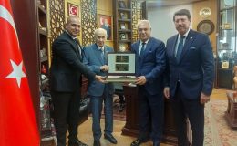 BİLGE LİDER DR.BAHÇELİ’YE YAPILAN ZİYARET  ADANALI MHP’LİLERİ ZİYADESİYLE MEMNUN ETTİ…