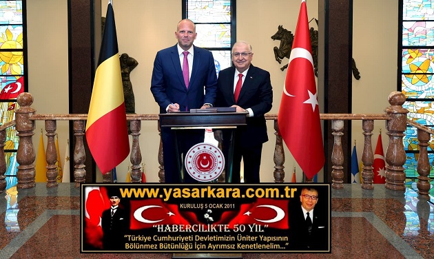 Millî Savunma Bakanımız Yaşar Güler, Belçika Savunma ve Dış Ticaret Bakanı Theo Francken ile Bir Araya Geldi