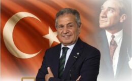Gazi Atamız ATATÜRK’ün Yanı başında Çankaya Kütüphanecisi Nuri Ulusu’nun Evladı,Türk Futbol Federasyonun İki Kez Üst Üstte Başkanlığını Yapmış ve Çok  Önemle İz Bırakmış Yaşayan Efsane Değerimiz Mustafa Kemal ULUSU  17 Mayıs Pazar Günü İmza ve Söyleşi Günleri İçin ERZİN’de Duyarlı Dostlar Davetli…