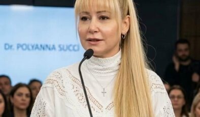 Diplomasiden, Dış Politikaya, Siyasetten, Sanattan Spor’a Kadar Bir Çok Özellikli Habercilik Çizigisi Olan www.polyannasuccihaberajansi.com.tr Kurucusu ve Sahibi Dr.Polyanna Succi  KARA’dan Destekleri Nedeniyle Okur ve Takipçilerine 12.Yıldönümü Teşekkürü…